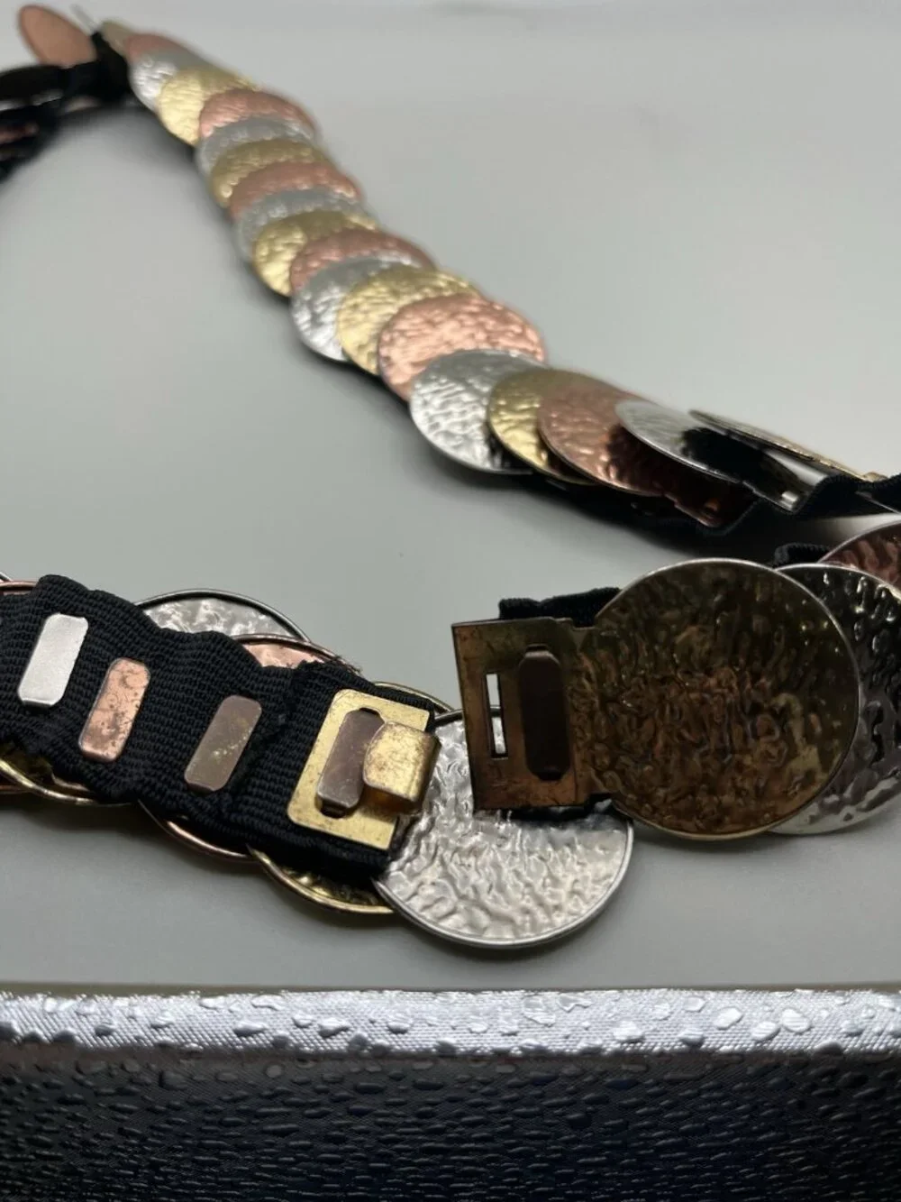 VTG 80s Mixed Metal Hammered Disc Coin Waist Belt Boho Elastic Stretch Gypsy 31”